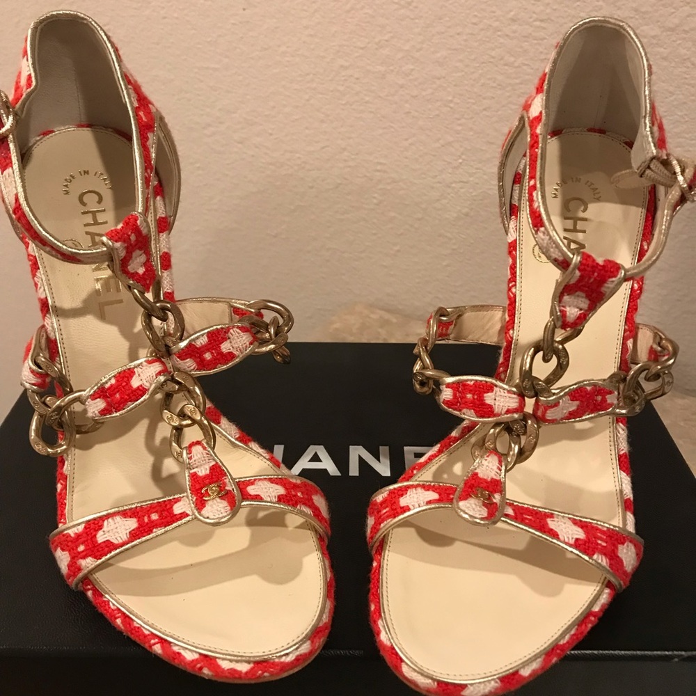 CHANEL SHOES